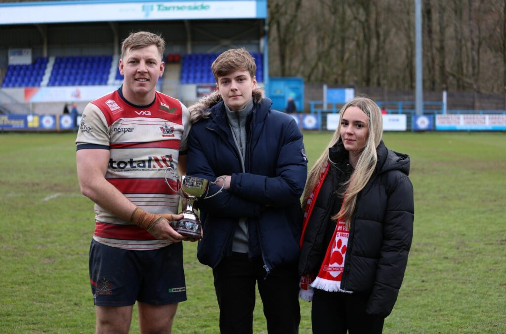 Jaron Purcell receiving the Heritage Trust Trophy in 2026